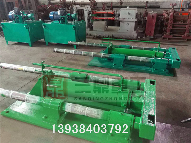 軋鋼機生產線輔助設備-推鋼機